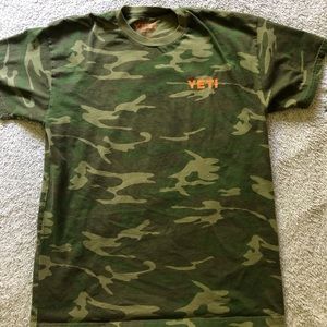 Yeti Camo T-shirt